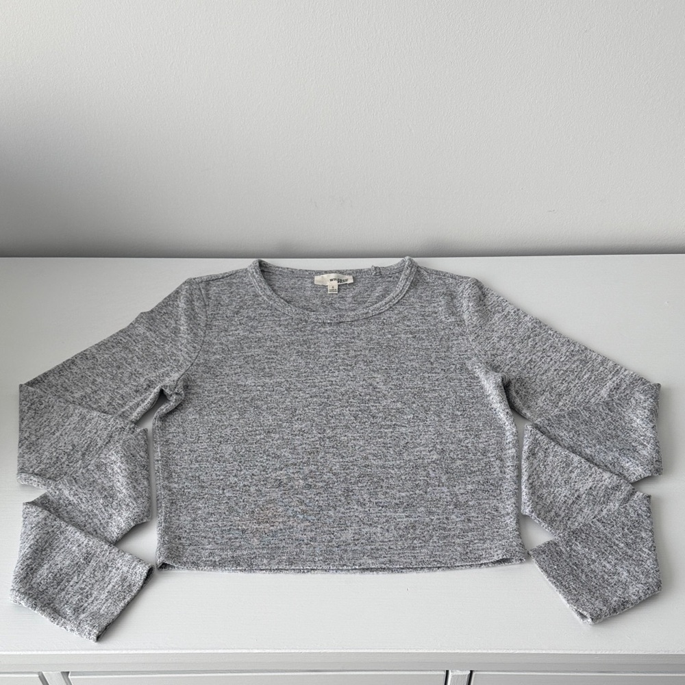 Aritzia Wilfred free - long sleeve cropped tee S